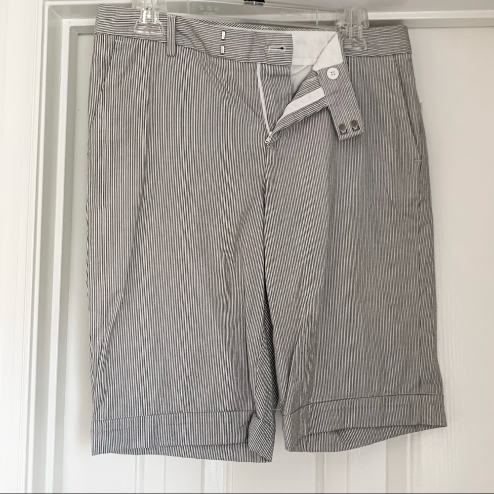 Banana Republic Bermuda shorts